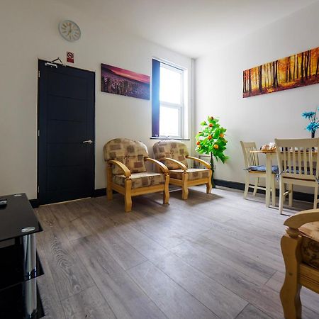 Chatham Lodge Cosy Large Double Room 1 Stoke-on-Trent Buitenkant foto