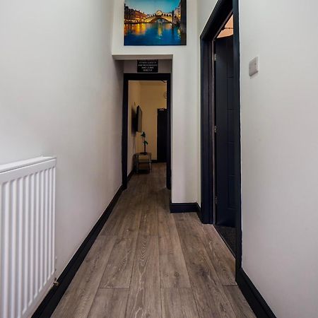 Chatham Lodge Cosy Large Double Room 1 Stoke-on-Trent Buitenkant foto