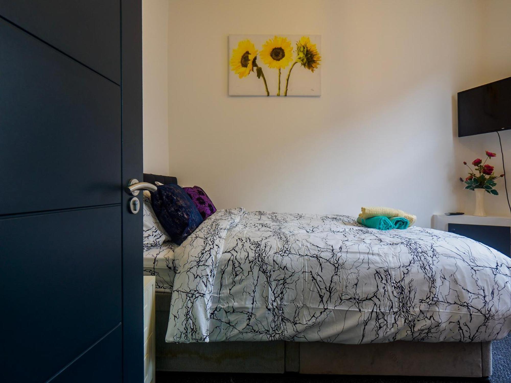 Chatham Lodge Cosy Large Double Room 1 Stoke-on-Trent Buitenkant foto